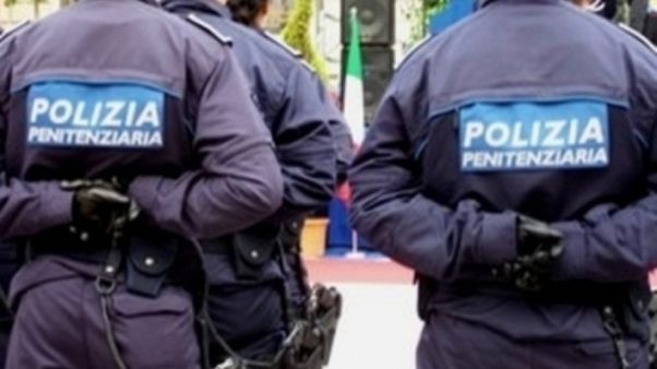 Osap, agenti aggrediti in carcere Lucca Osap, agenti aggrediti in carcere Lucca