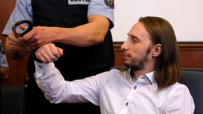 الحكم بسجن مفجر حافلة بروسيا دورتموند 14 عاما