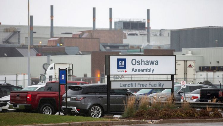 Workers return to GM's Canada plant; union to meet Trudeau
