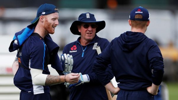Bayliss wants 'exemplary' Stokes to avoid ban Bayliss wants 'exemplary' Stokes to avoid ban