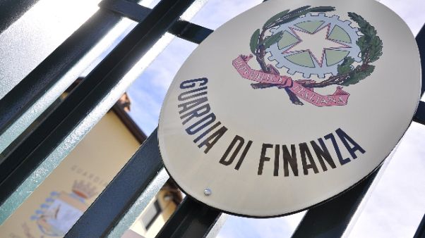 Furbetti Isee, scoperti 46 finti poveri Furbetti Isee, scoperti 46 finti poveri