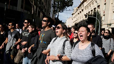 إضراب عمالي في اليونان للمطالبة برفع الحد الأدنى للأجور وخفض الضرائب