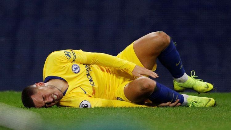 Chelsea's Hazard out of Europa game with ankle knock
