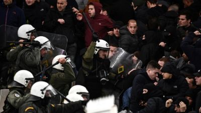 C1 AEK-Ajax: l'UEFA examinera les incidents le 13 décembre