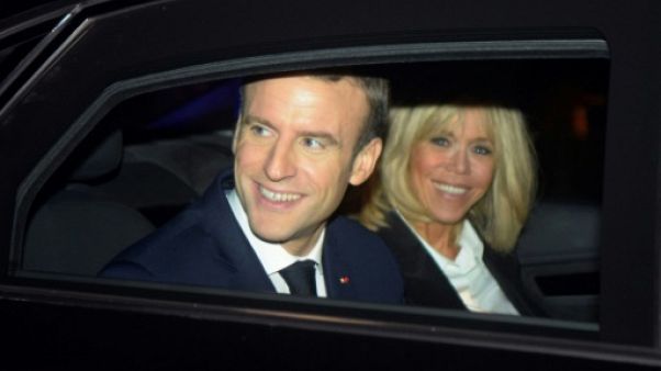 Macron en visite à Buenos Aires avant un G20 tendu Macron en visite à Buenos Aires avant un G20 tendu