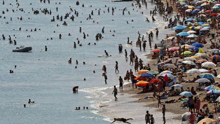 Global temperatures on track to rise 3-5 degrees by 2100 - U.N.