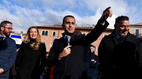 Di Maio, avanti su pensione cittadinanza Di Maio, avanti su pensione cittadinanza