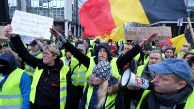 Manifestation de "gilets jaunes" à Bruxelles, le 30 novembre 2018.