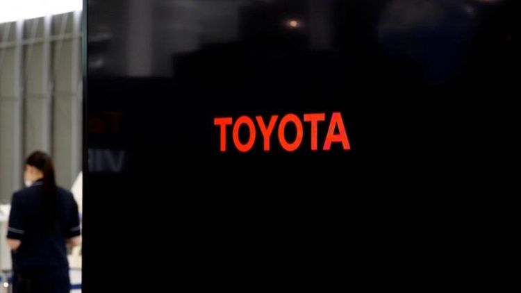 Toyota to shake up management structure