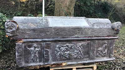 'C'è un sarcofago', ma era riproduzione