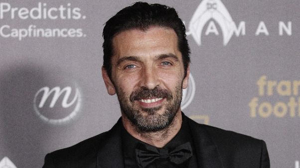 Buffon 'finale con Juve? Parerei male' Buffon 'finale con Juve? Parerei male'