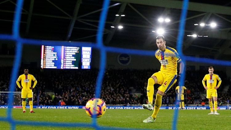 Brighton reduced to 10 but still swat aside poor Palace in southern derby