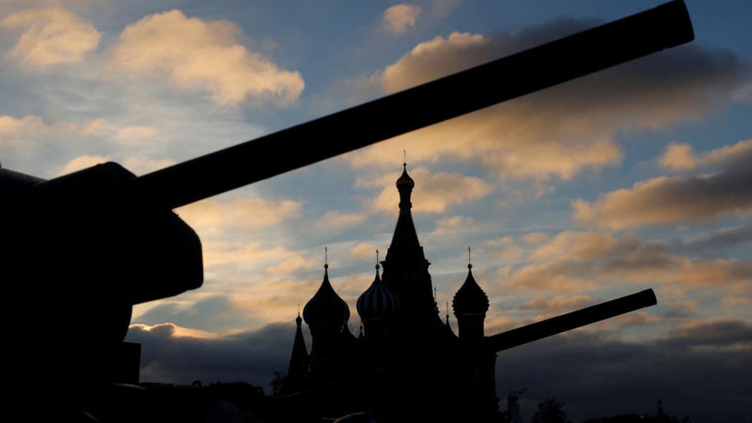 Russia must scrap or alter missiles U.S. says violate arms treaty