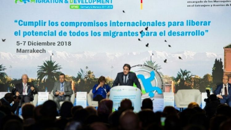Le Pacte sur les Migrations adopté lundi au Maroc malgré les défections
