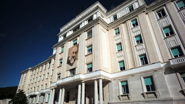 Infermiere violenta paziente, arrestato Infermiere violenta paziente, arrestato