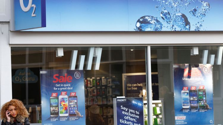 O2 to compensate customers with phone credit after data outage