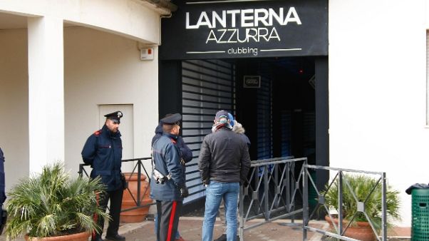 Identificato minore che spruzzò spray Identificato minore che spruzzò spray