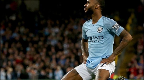 Sterling: "Media alimentano il razzismo" Sterling: "Media alimentano il razzismo"