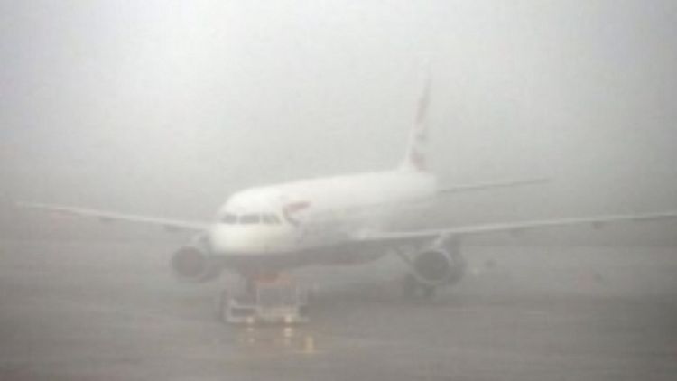 Aeroporti, disagi per nebbia a Firenze