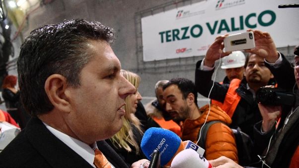 Toti, ok referendum opere? Via Toninelli Toti, ok referendum opere? Via Toninelli