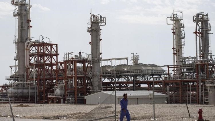 مصادر: مؤسسة البترول الصينية تعلق استثمارات في حقل بارس الجنوبي الإيراني
