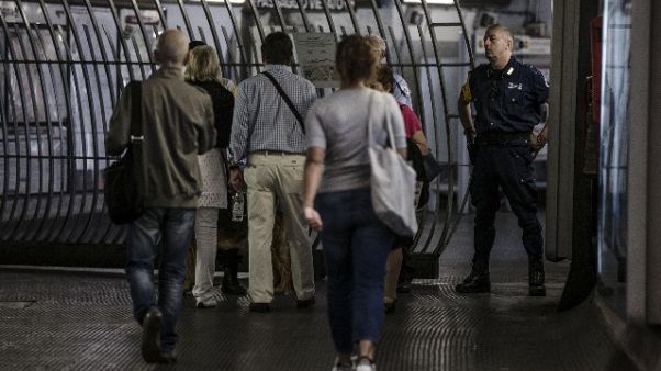 Ancora chiuse per guasto 2 fermate metro Ancora chiuse per guasto 2 fermate metro