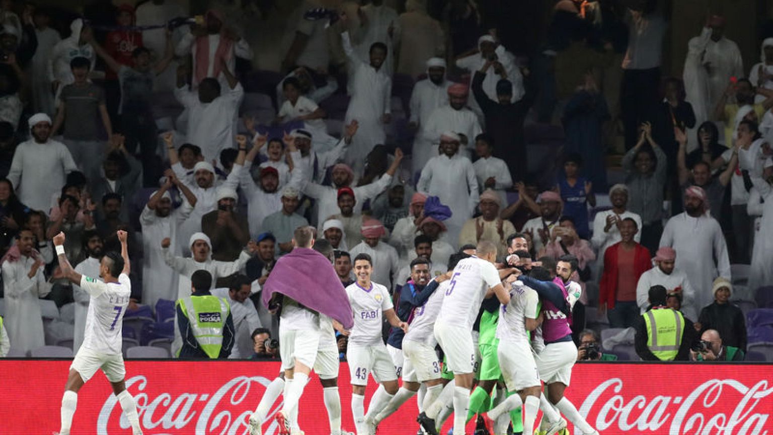 العين يحول تأخره بثلاثة أهداف إلى فوز في كأس العالم للأندية