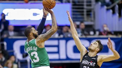 Nba, Raptors travolgono Warriors Nba, Raptors travolgono Warriors