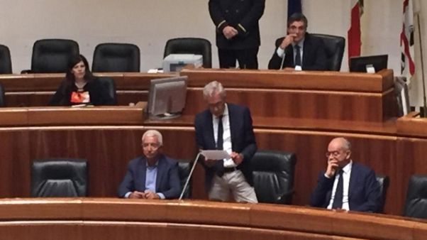 Sardegna, ok manovra che premia famiglie Sardegna, ok manovra che premia famiglie