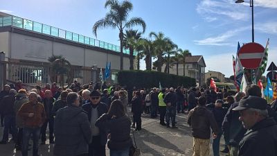 Si dimette sindaco,solidarietà a precari Si dimette sindaco,solidarietà a precari