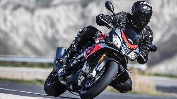 Moto:l'Aprilia Tuono la più'cool' in Usa Moto:l'Aprilia Tuono la più'cool' in Usa