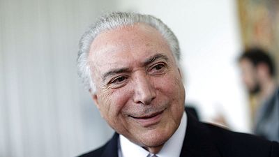 رئيس البرازيل يوافق على تسليم عضو سابق بجماعة مسلحة إلى إيطاليا