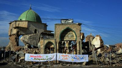 Irak: première pierre pour la reconstruction de la célèbre mosquée de Mossoul