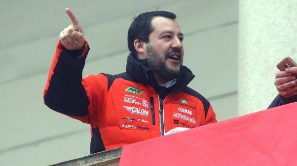 Parroco, con Salvini Gesù non si salvava Parroco, con Salvini Gesù non si salvava