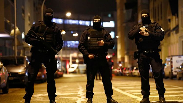 مدعي باريس: وفاة خامس شخص من مصابي هجوم ستراسبورج