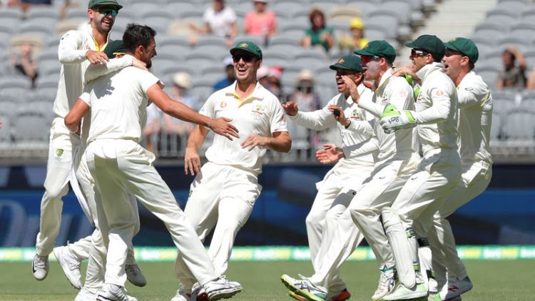 Australia five wickets away from winning second test