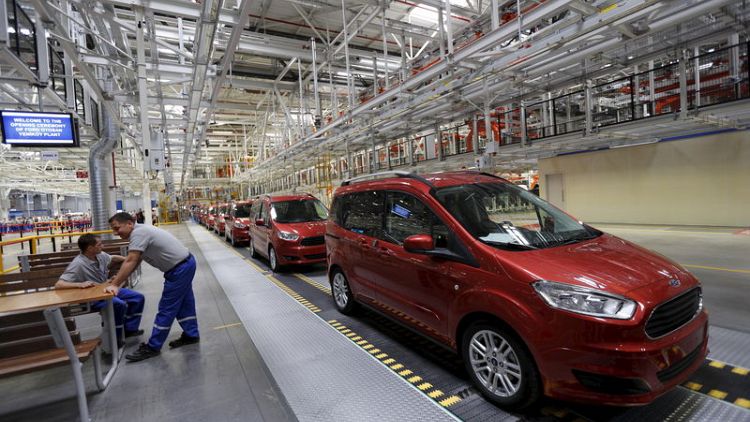اتحاد مصنعين: تراجع إنتاج السيارات التركي 21% في نوفمبر