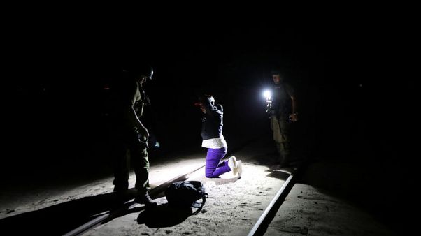 Chile cracks down on migrants, but many still try their luck Chile cracks down on migrants, but many still try their luck