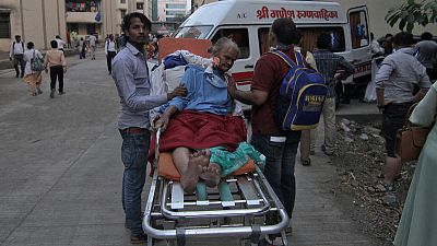 مقتل 6 أشخاص وإنقاذ العشرات بعد نشوب حريق بمستشفى في مومباي