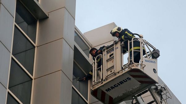 Fire breaks out at Mumbai hospital, rescue ops under way Fire breaks out at Mumbai hospital, rescue ops under way