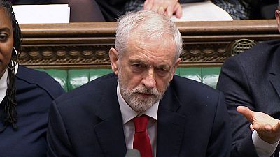 زعيم حزب العمال البريطاني يدعو لتصويت بسحب الثقة من ماي