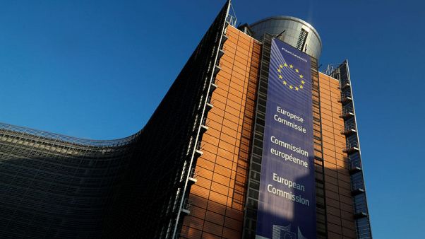 Italy needs to cut 2.5-3 billion euros to clear 2019 budget with EU - paper Italy needs to cut 2.5-3 billion euros to clear 2019 budget with EU - paper