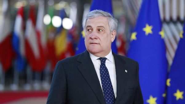 Manovra:Tajani,così dritti in recessione Manovra:Tajani,così dritti in recessione