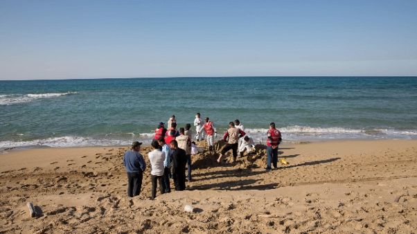 Migranti, lettura dei nomi dei morti Migranti, lettura dei nomi dei morti