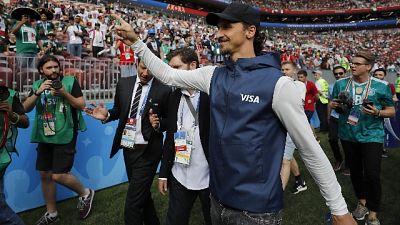 Ibra rinnova,con i Galaxy anche nel 2019 Ibra rinnova,con i Galaxy anche nel 2019