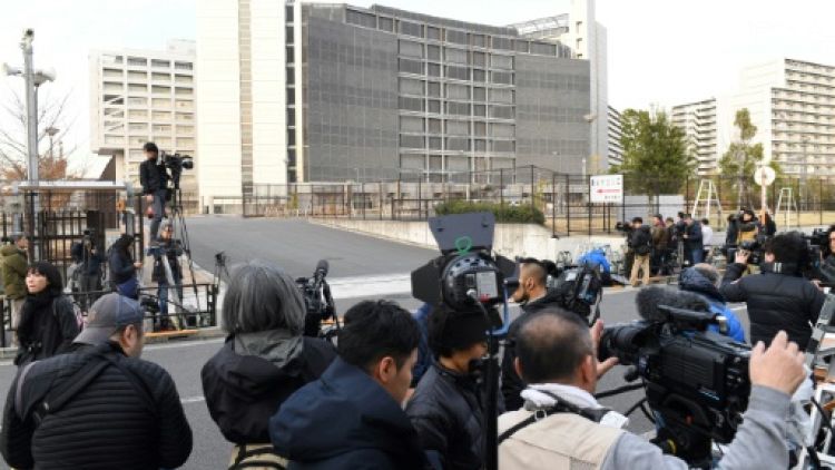 Carlos Ghosn: le tribunal désavoue le parquet, possible libération sous caution 