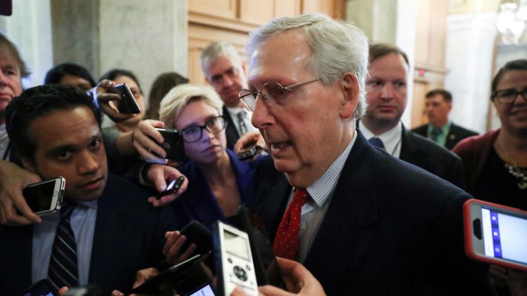 U.S. government shutdown looms as lawmakers seek last-minute compromise
