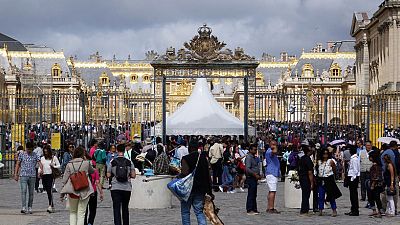 French yellow vest protesters to march in Versailles French yellow vest protesters to march in Versailles