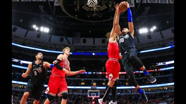 Nba, Toronto allunga, bene i Clippers Nba, Toronto allunga, bene i Clippers