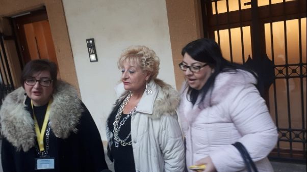 Minacce a sorelle Napoli, tre arresti Minacce a sorelle Napoli, tre arresti